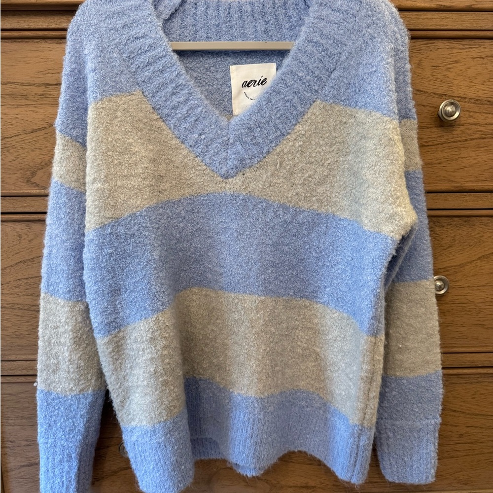 Aerie Soft Blue and Gray V-Neck Sweater